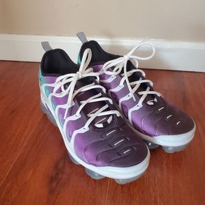 Nike Air Max Plus size 10 Grape